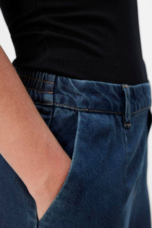 Frame Lisa larga Pants - lavaggio di risciacquo in denim blu scuro