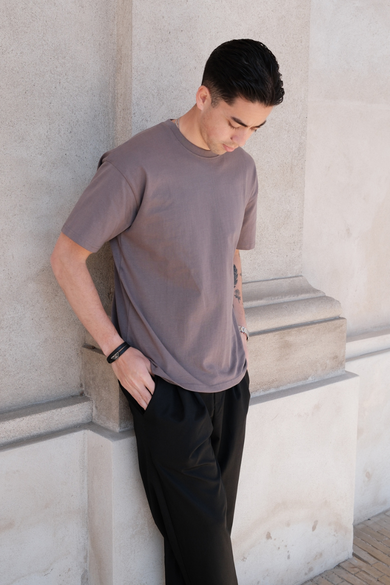 T-shirt squadrata - Grigio scuro