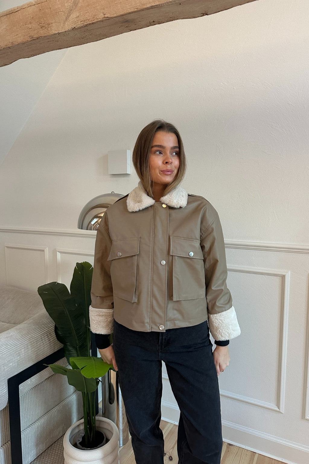 Giacca da shearling in pelle finta - beige