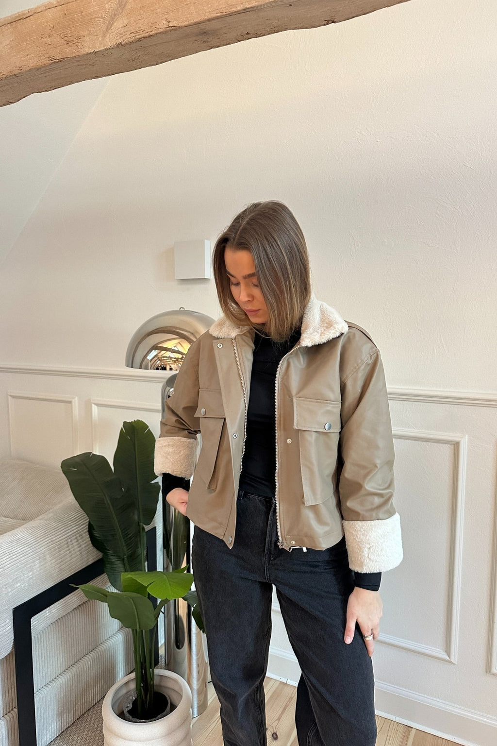 Giacca da shearling in pelle finta - beige