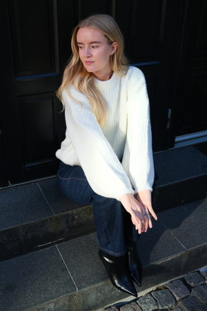 Gabriela Knit - White