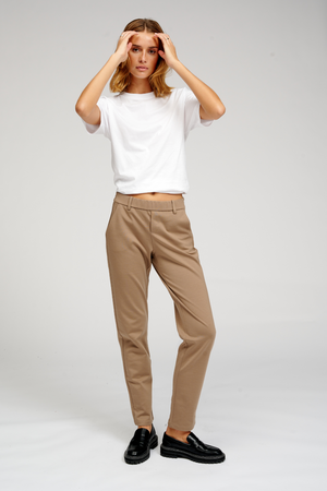 The Original Performance Pants - Dark Beige