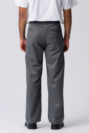 Abito ampio a pieghe Pants - Grigio chiaro