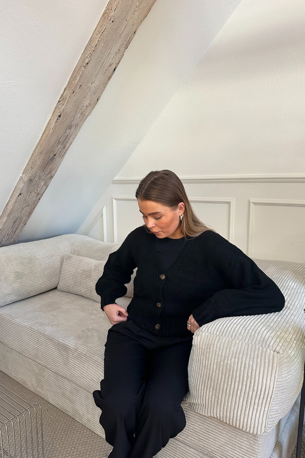 Cardigan con scollo a V - Nero