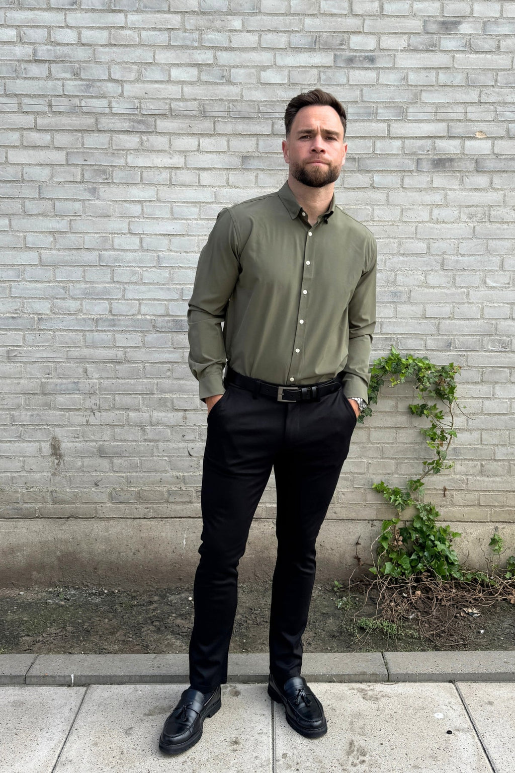 The Original Premium Performance Shirt - Oliva