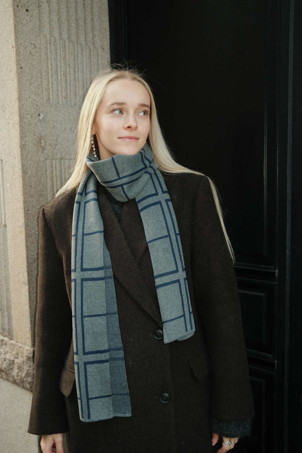 Scarf - Navy Long Grid