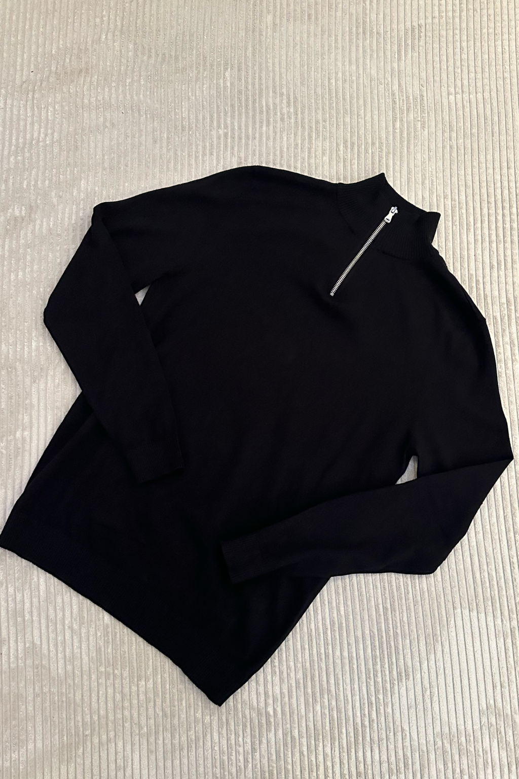 Pullover Half Zip - Black