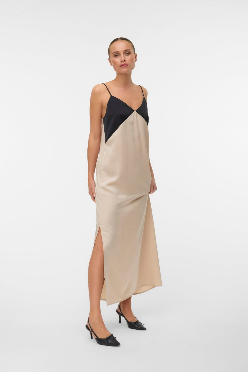 Abito alla caviglia con canotta Joy - Nero Contrasto di cemento