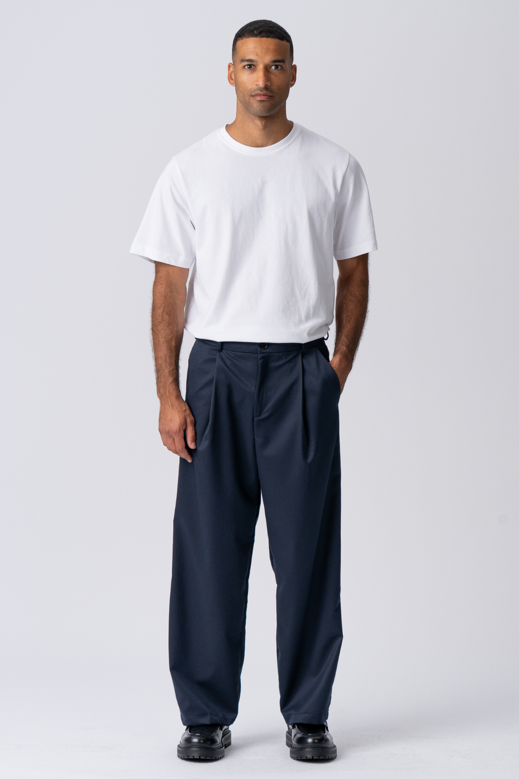 Abito ampio a pieghe Pants - Marina