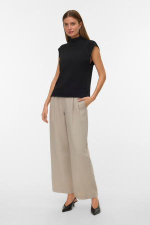 Wow Highneck Vest - Black