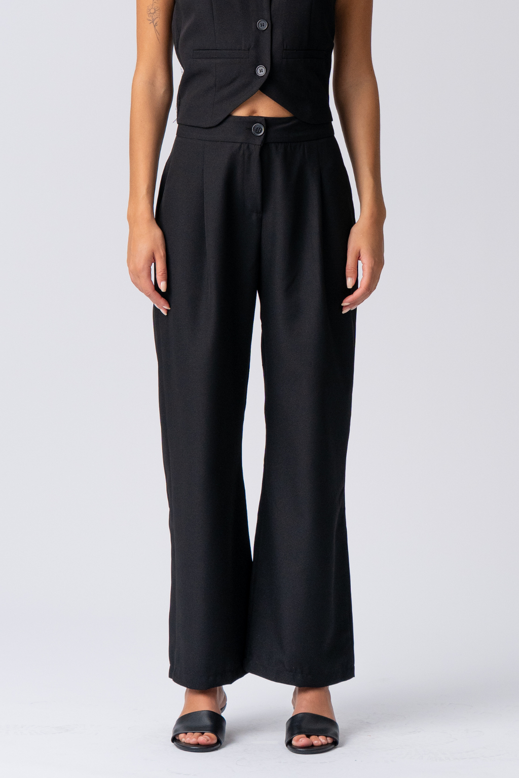Natalie Vest and Pants (Black) - Package deal