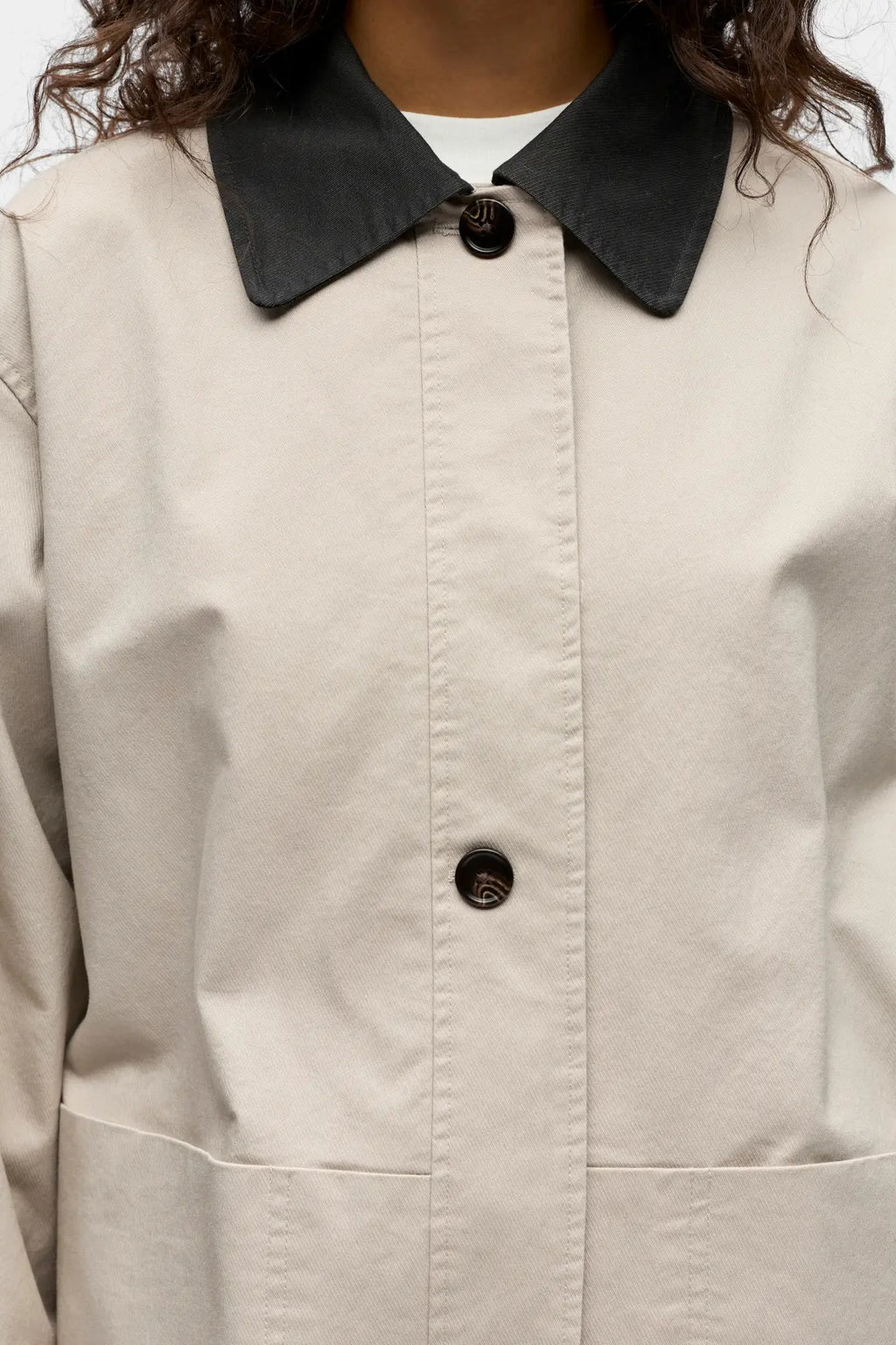 Trench lungo Alora - Magnete in betulla