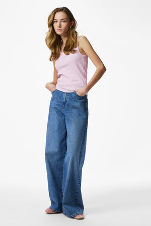 Canotta May - Orchidea accattivante