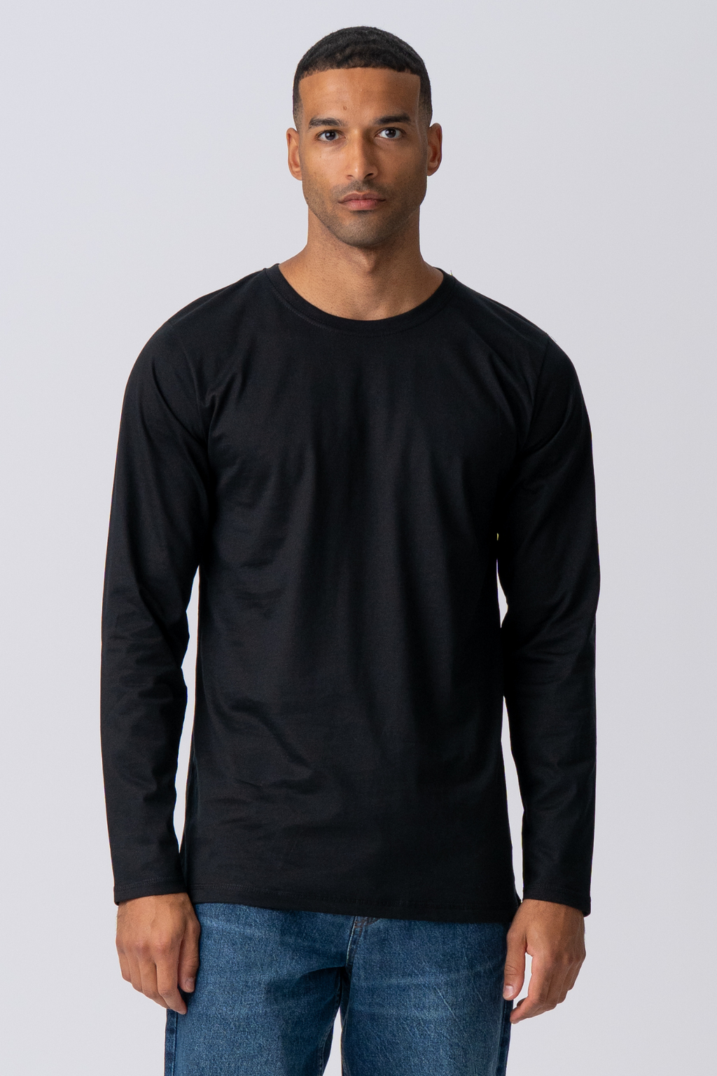T-shirt di base a maniche lunghe-nero