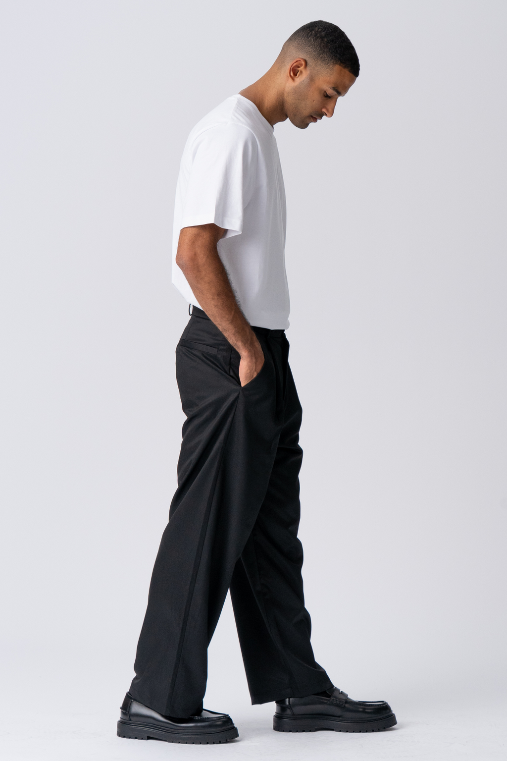 Abito ampio a pieghe Pants - Nero