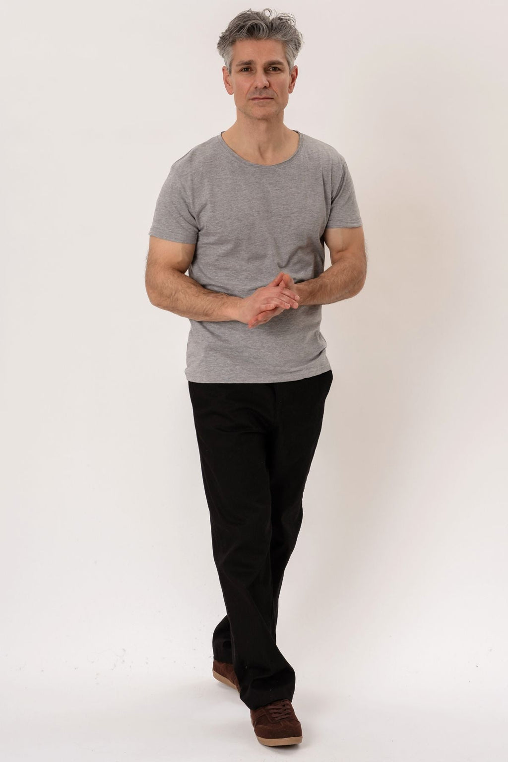 Deep Round Neck - Light gray