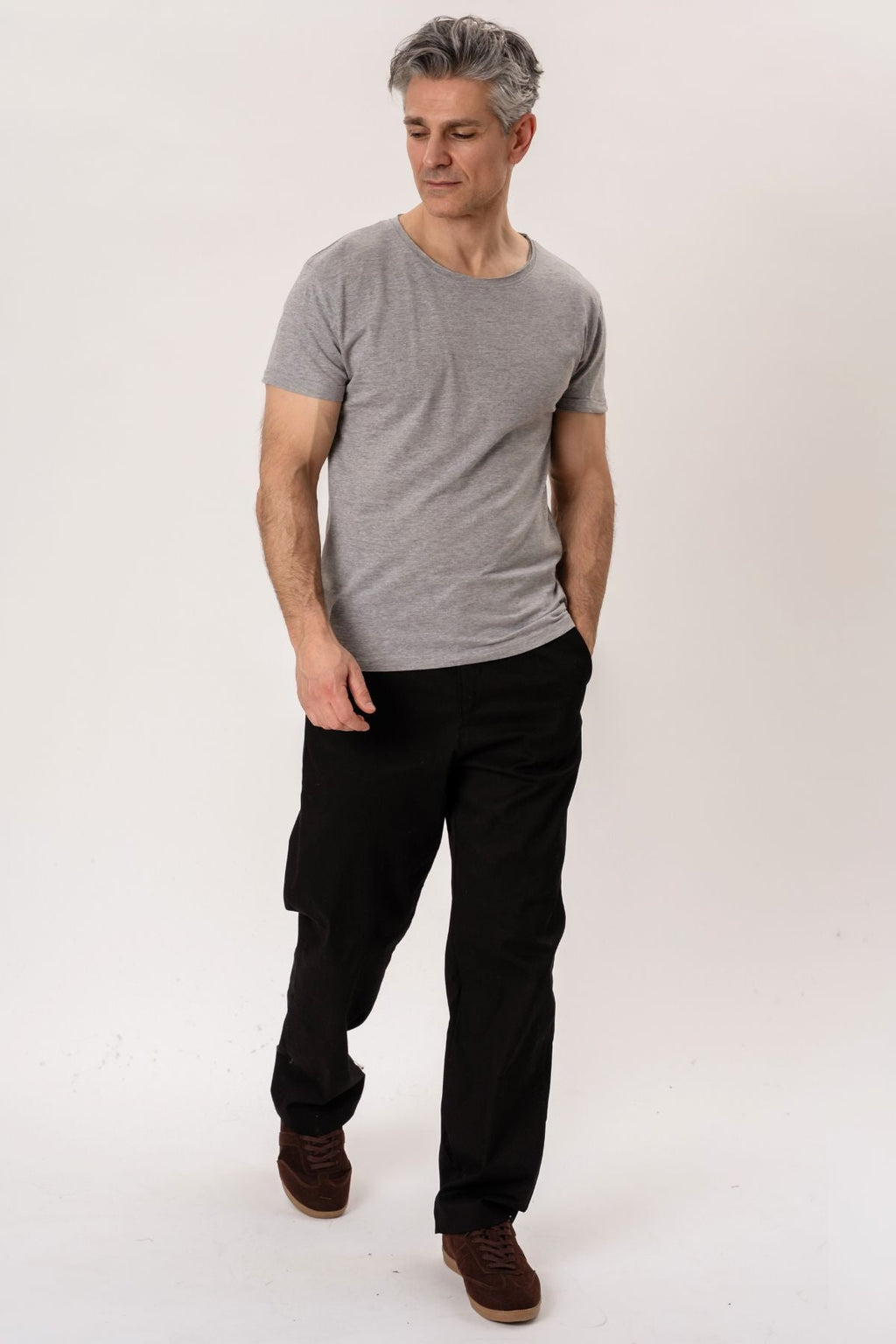 Deep Round Neck - Light gray