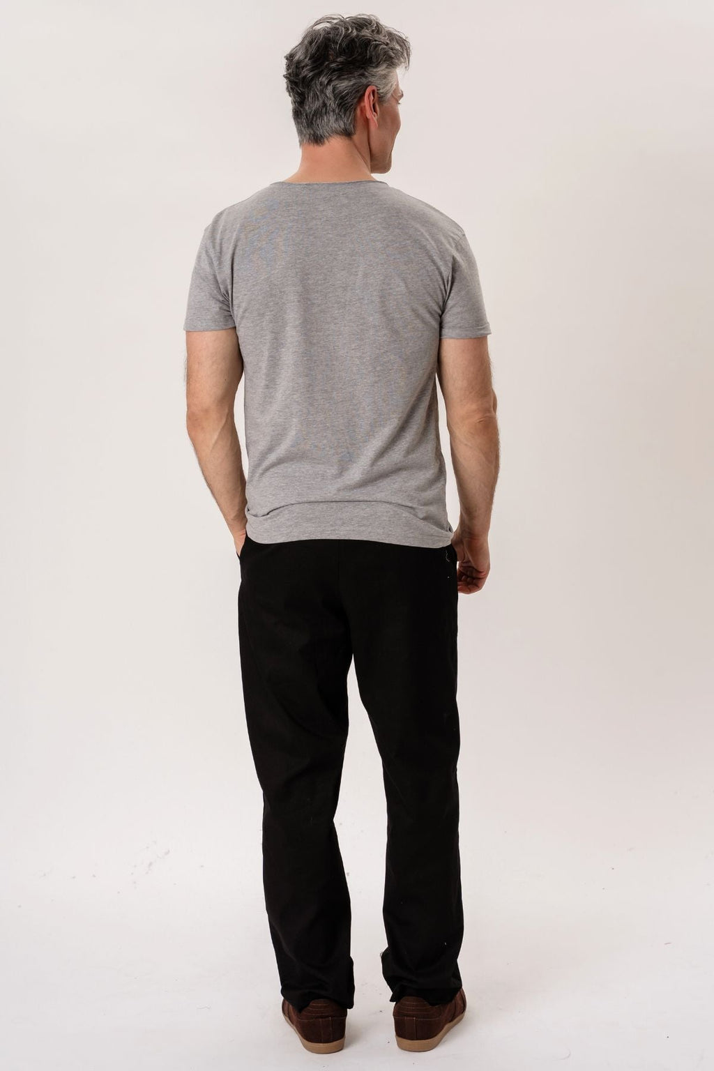 Deep Round Neck - Light gray