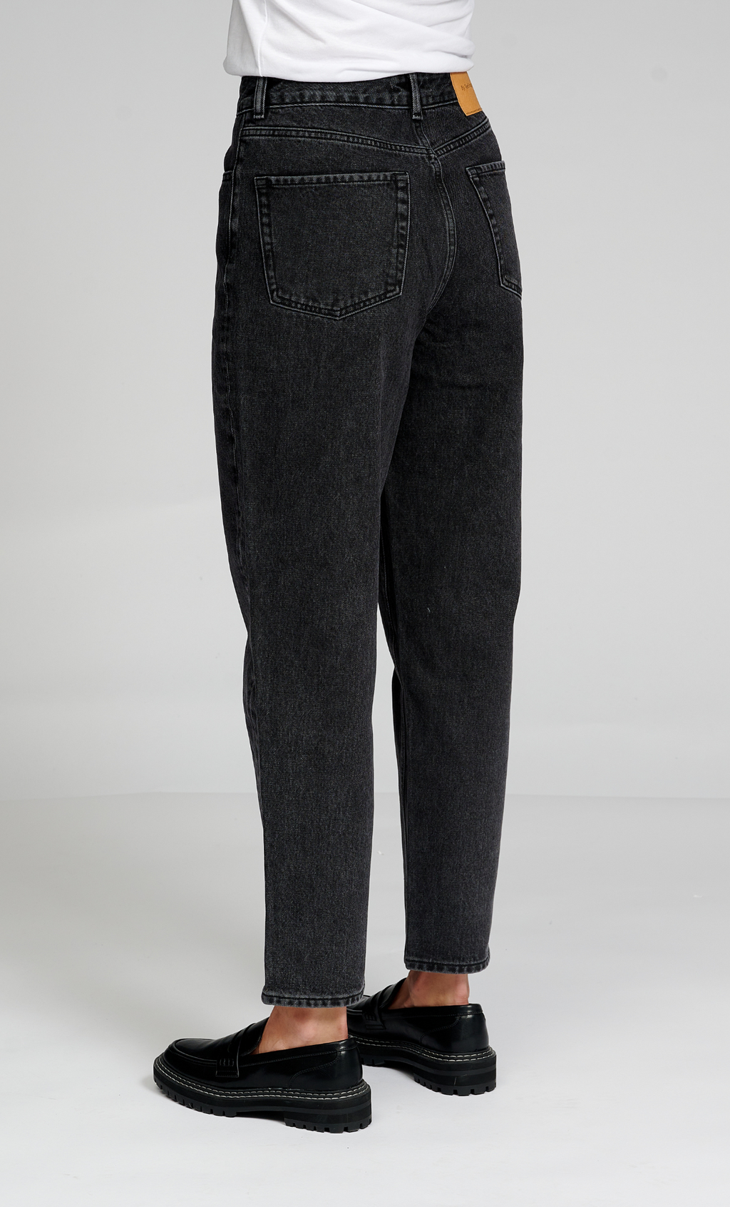 The Original Performance Mom Jeans - Denim nero lavato