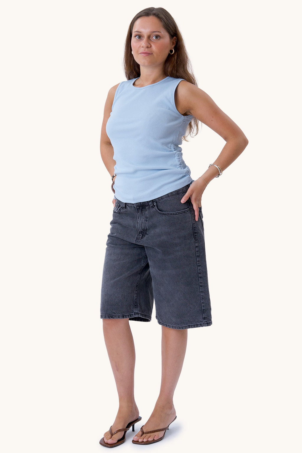 Top Kennedy con scollo a O - Blu cashmere