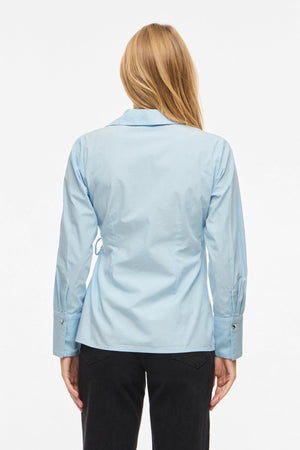 Top avvolgente Lumi con scollo a V - Nantucket Breeze