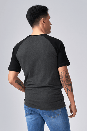 T-shirt Raglan di base-grigio nero-buio