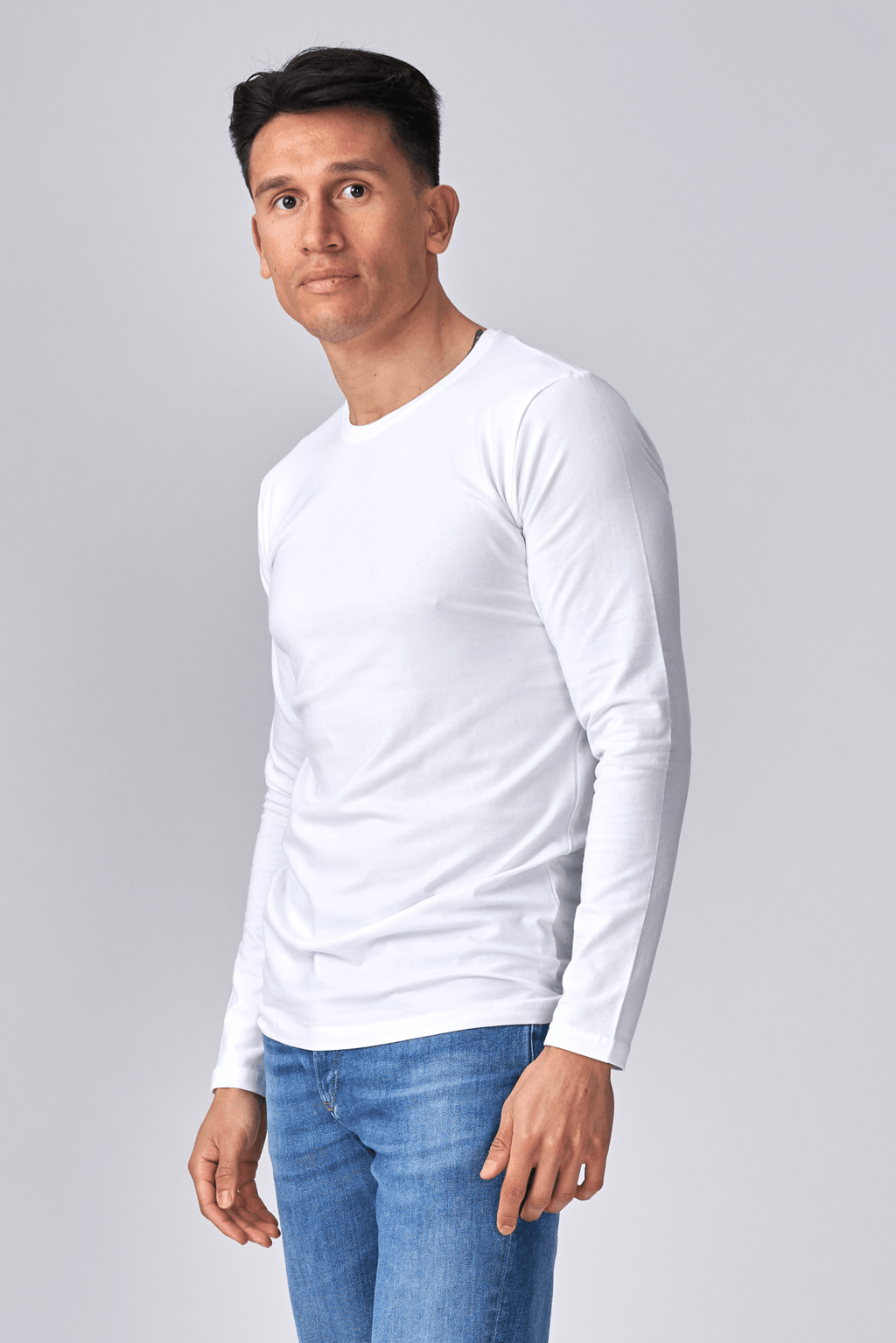 T-shirt muscolare a maniche lunghe-bianco