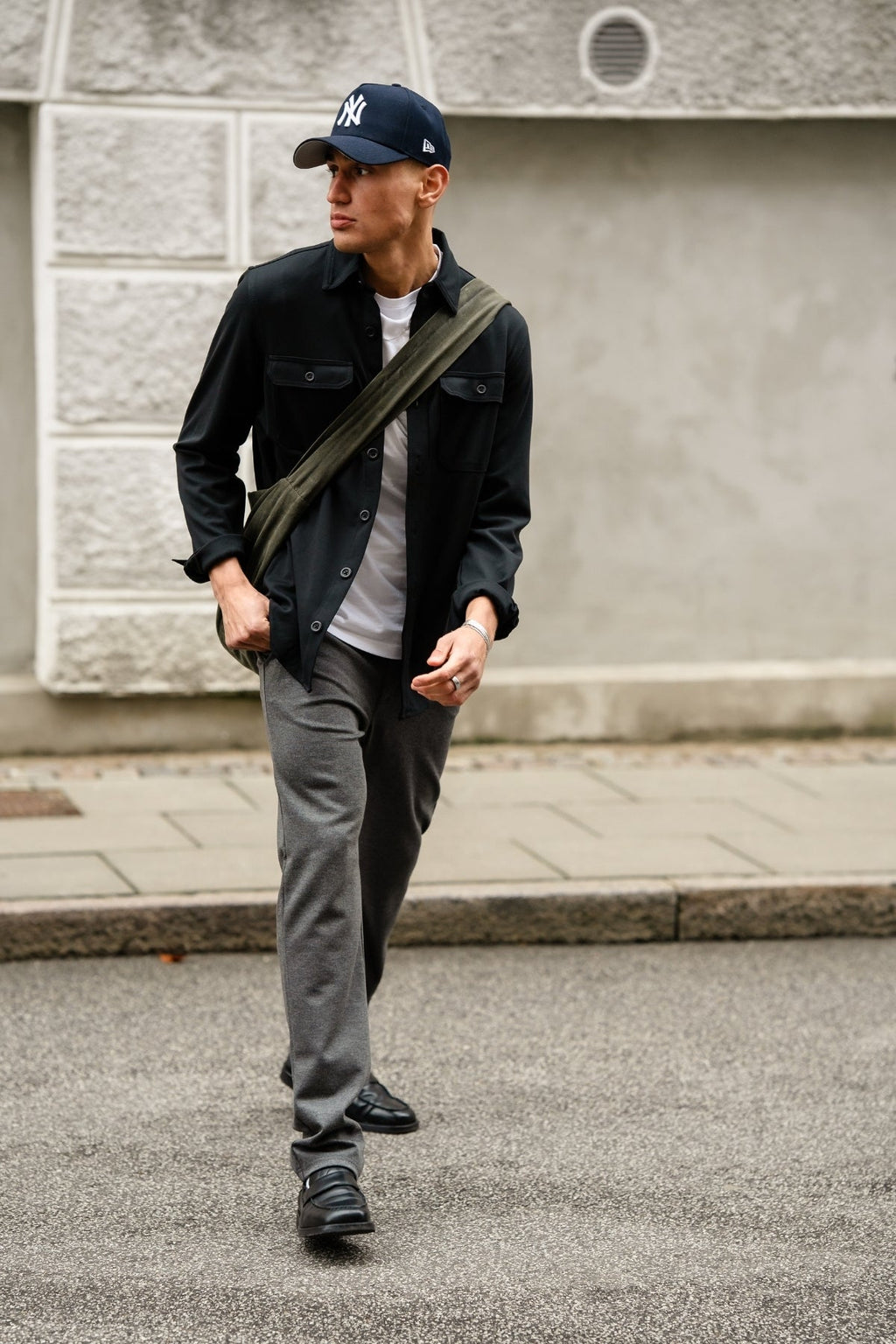 Performance Regular Openshirt - nero