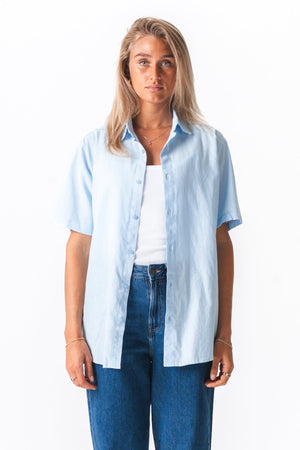 Short Sleeve Linen Shirt - Light Blue