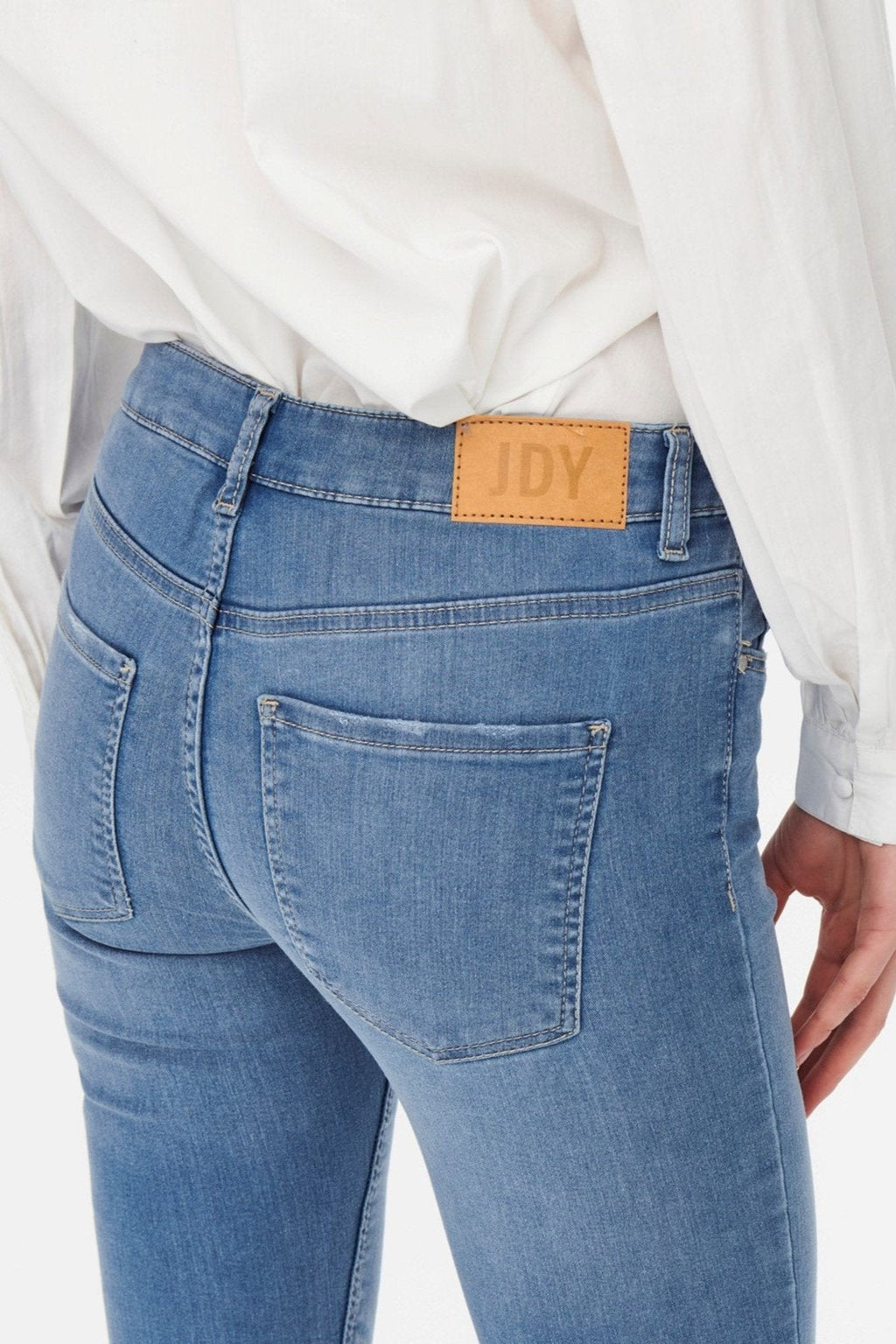 Performance Jeans - Light Blue (Mid Waist)