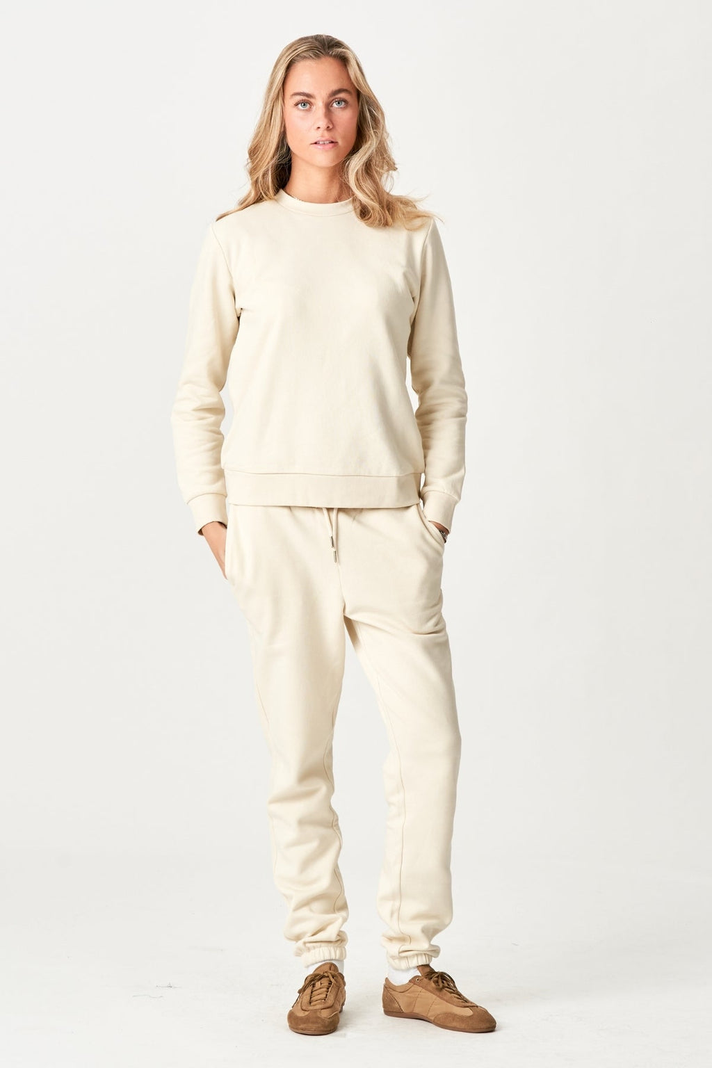Basic Turista con felpa con cappuccio (beige leggero) - pacchetto (donne)