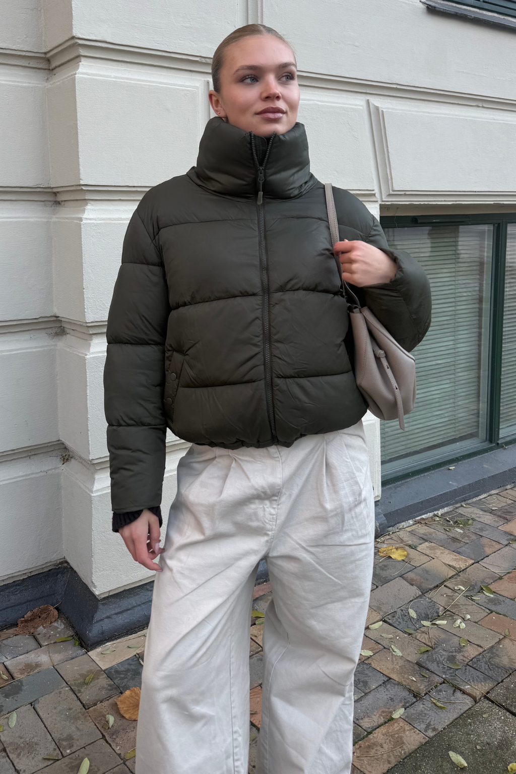Giacca a puffer corta - Oliva