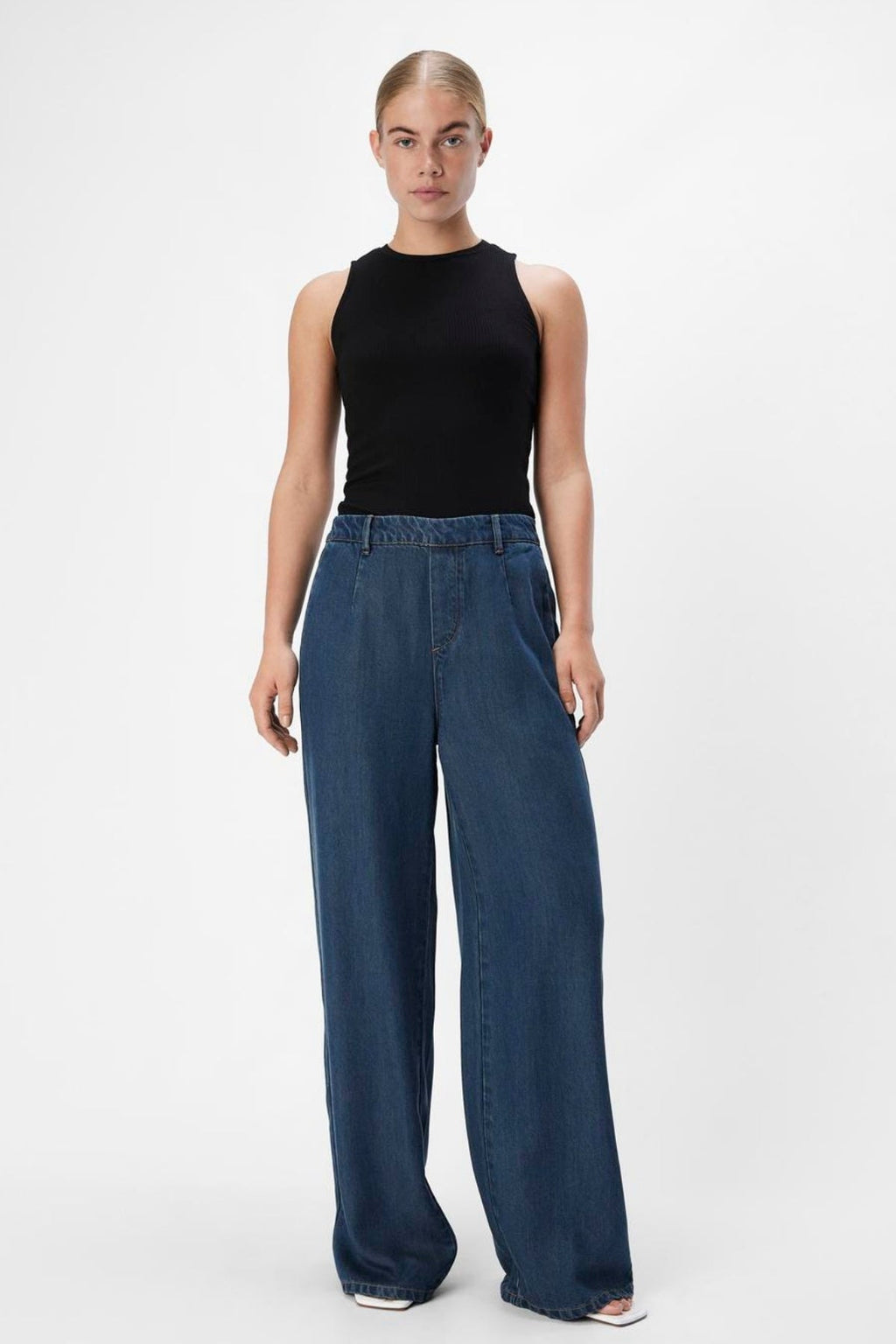 Frame Lisa larga Pants - lavaggio di risciacquo in denim blu scuro