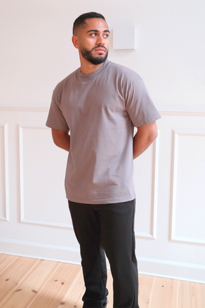 T-shirt squadrata - Grigio scuro