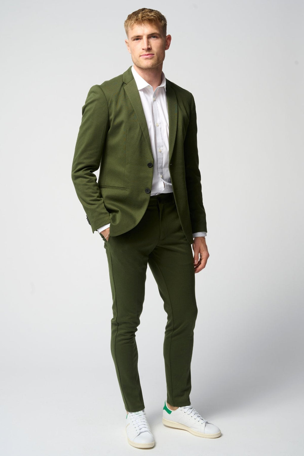 Performance Suit™️ (Verde scuro) + Performance Camicia - Offerta pacchetto