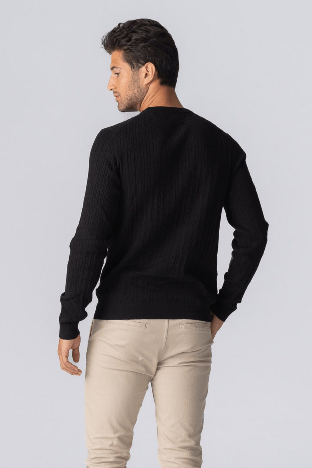 Pullover in maglia a cavi - Nero