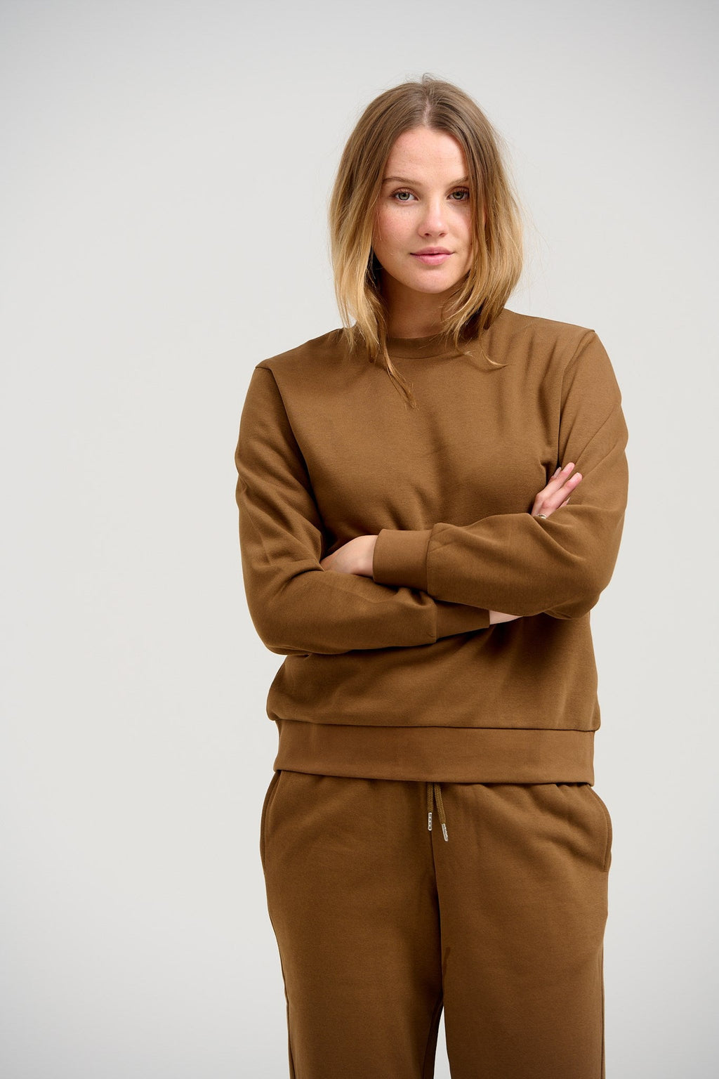 SUDECCHE CREWNECK di base - Brown