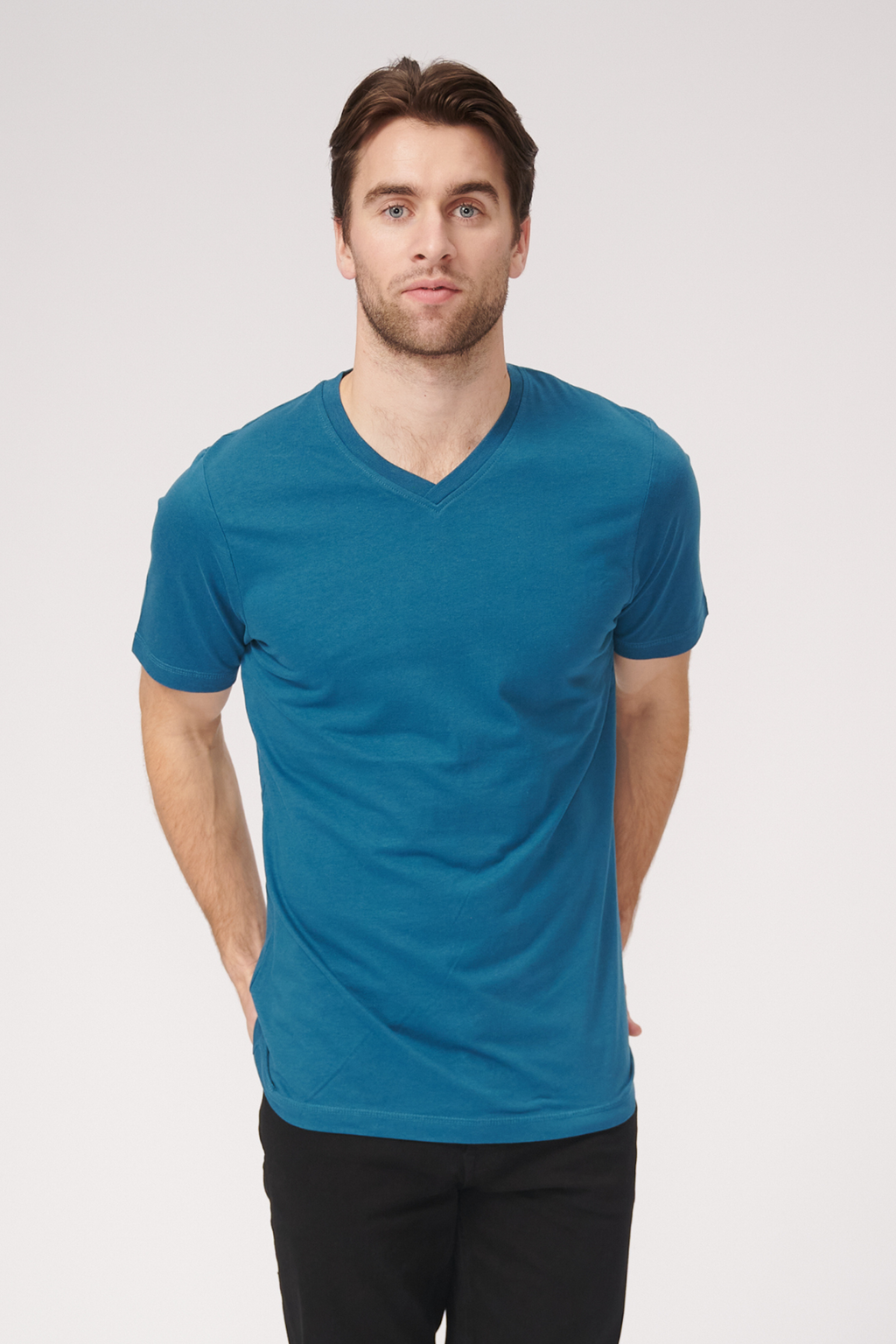 Basic V-neck T-Shirt - Package Deal (7 pcs)