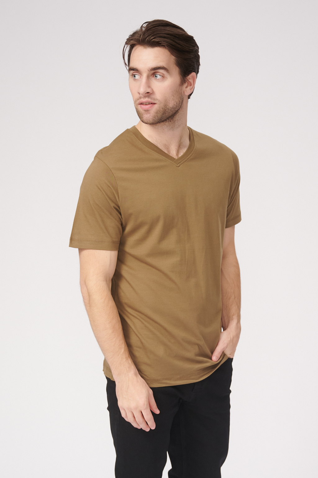 Basic V-neck t-shirt - Olive