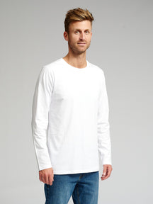 T-shirt a maniche lunghe di base-bianco