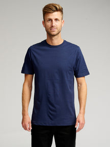 T -shirt di base biologica - blu scuro