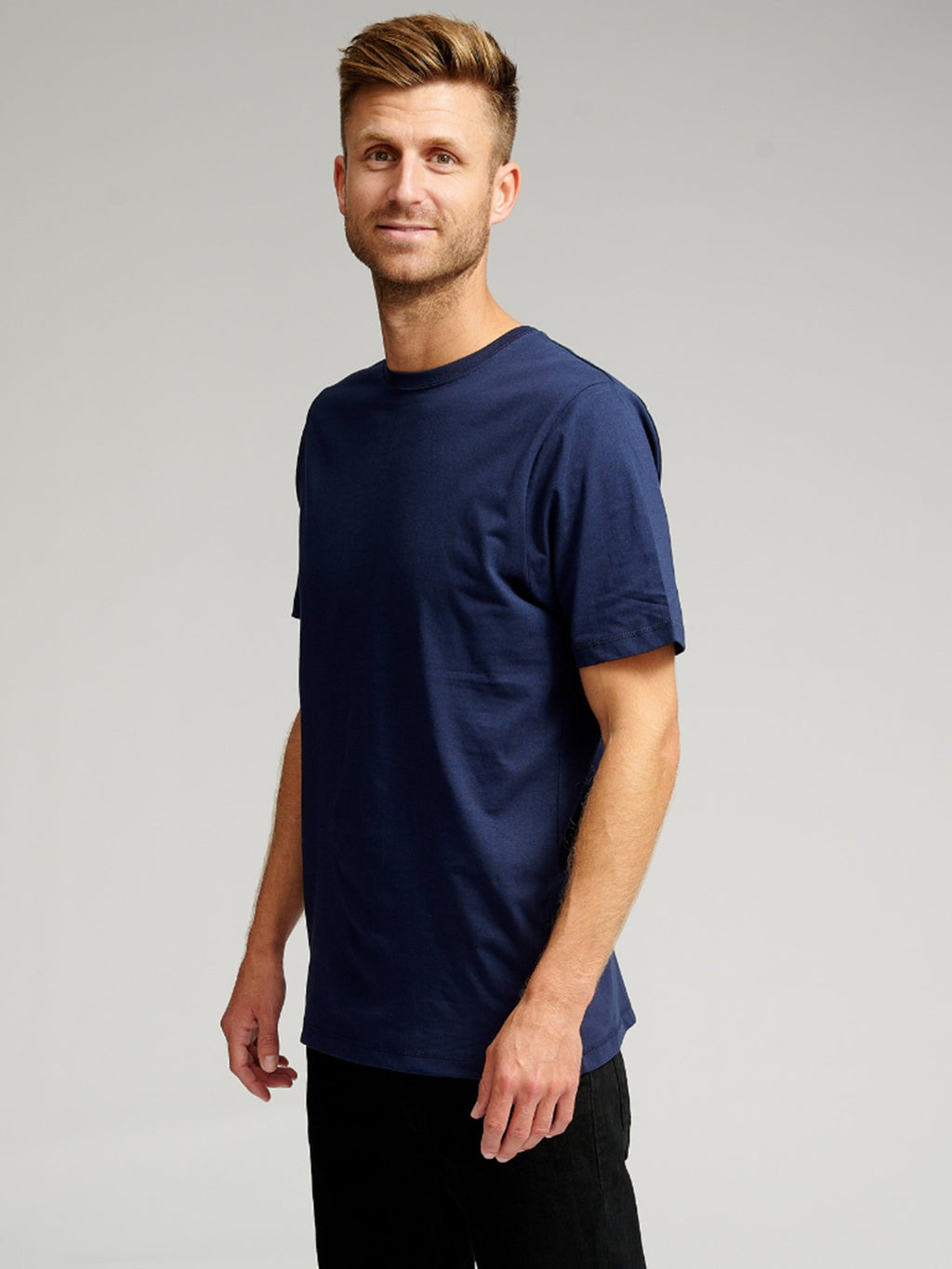 T -shirt di base biologica - blu scuro